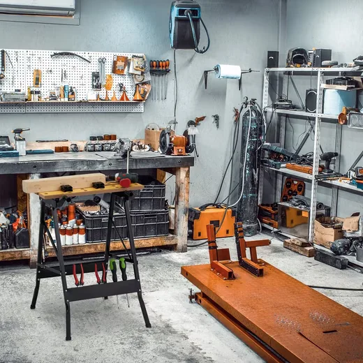 Relaxdays Klappwerkbank mit Spannbacken tragbar Werkstatt